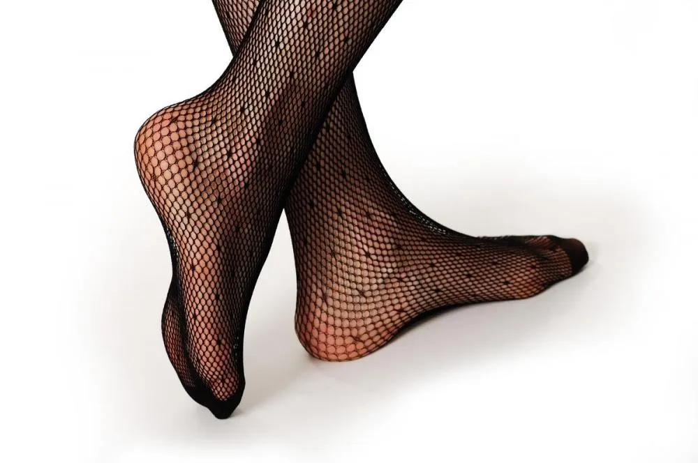 Fishnet With Small Dots