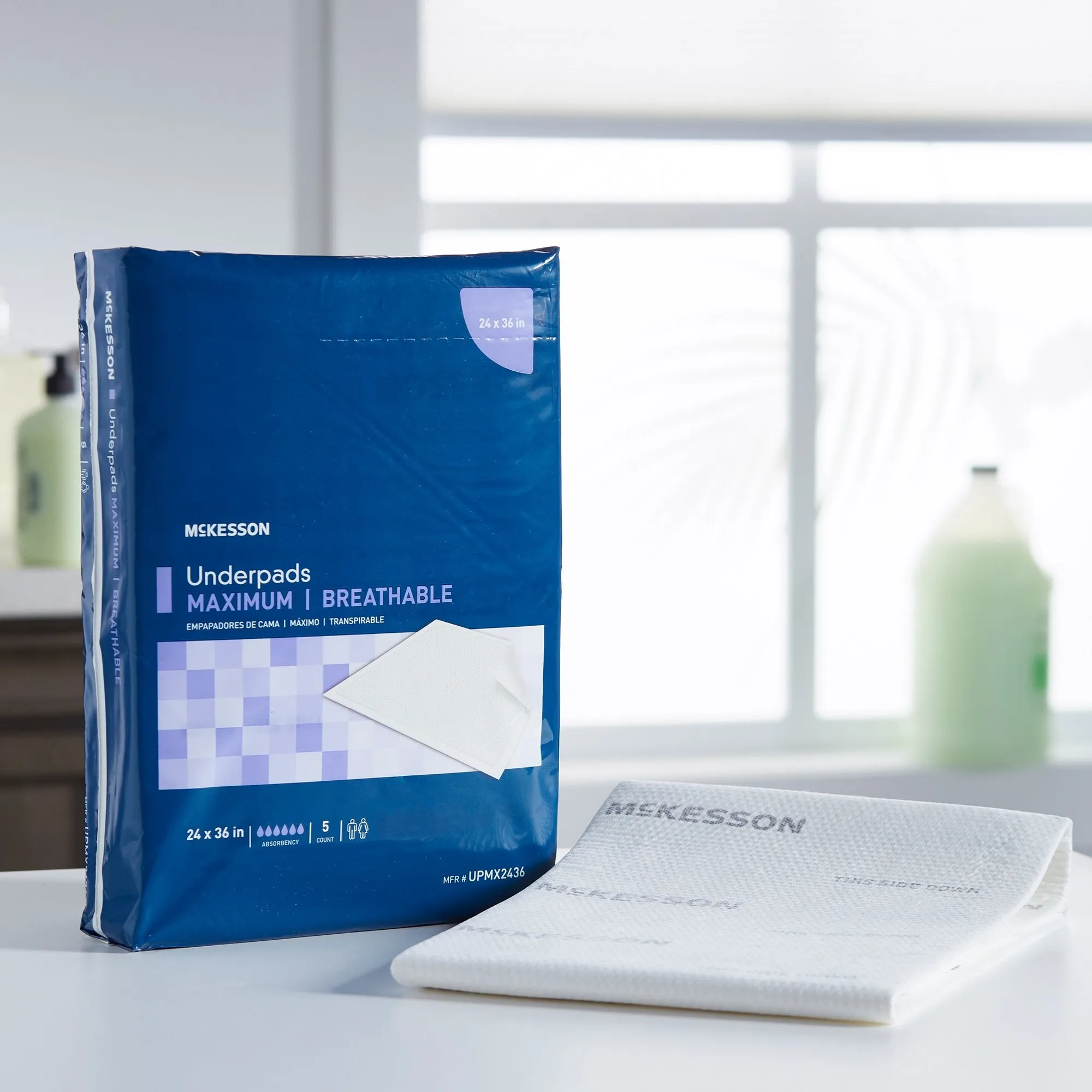 McKesson Ultimate Breathable Underpads, Maximum Protection, 24" x 36"